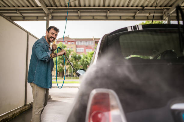 Garage Pressure Washing in Wheaton, IL